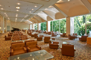 ご入会資格　正社員　定収入　定職